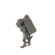 Load image into Gallery viewer, Goblin Rat Catcher